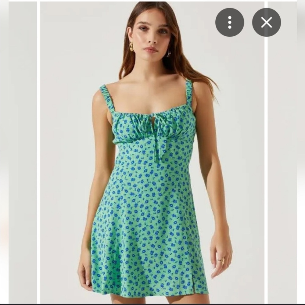 NWT ASTR The Label Large Sweetheart Green Floral Open Back Midi Dress Ret $109!
